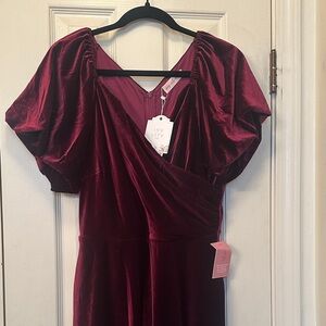 Ivy City Co Deep Red Velvet Midi Dress